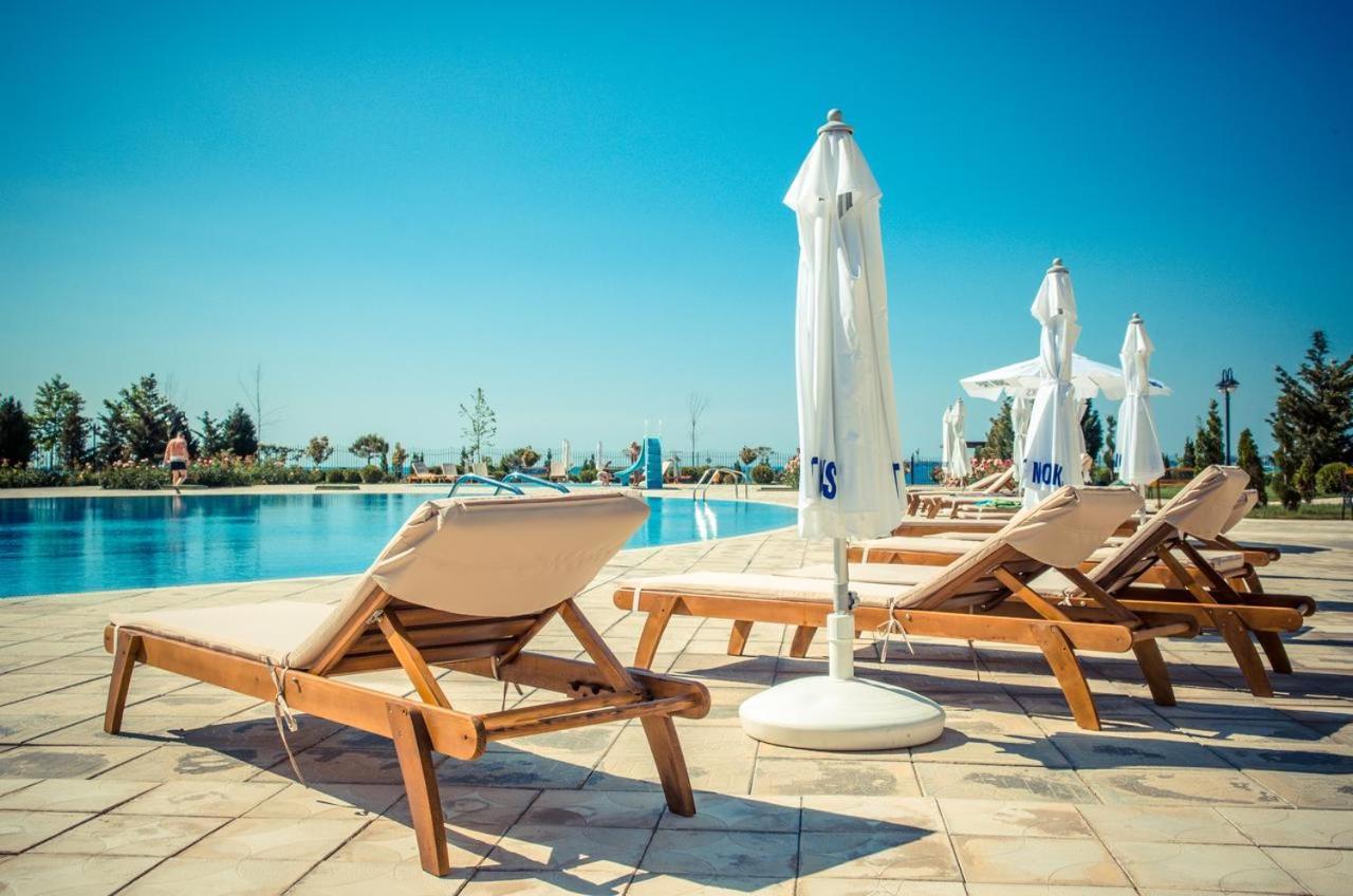 Premier Fort Beach - Premium Apartments Sveti Vlas Exteriör bild